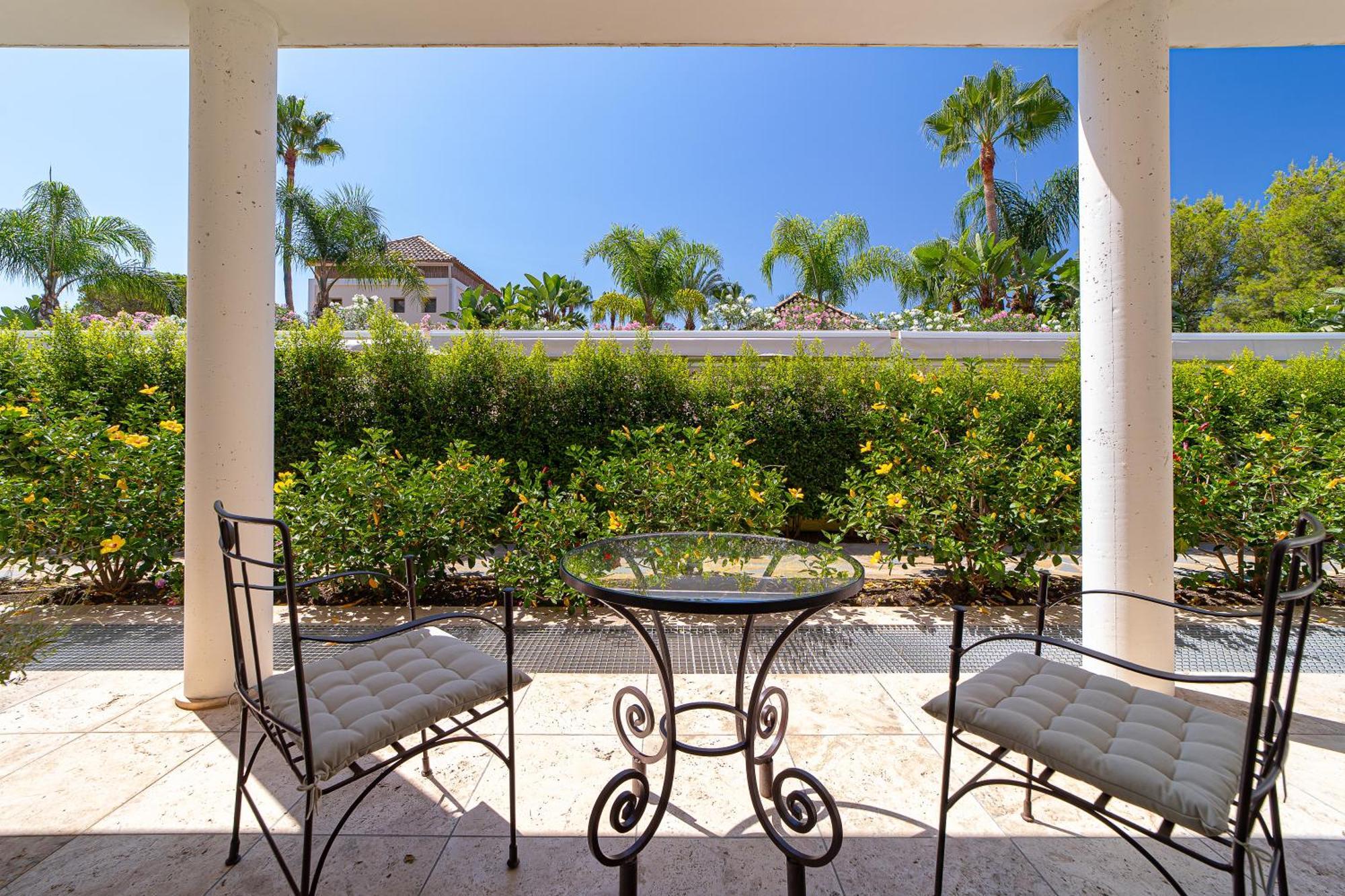 Sierra Blanca Resort Art Of Healing Marbella Exterior photo